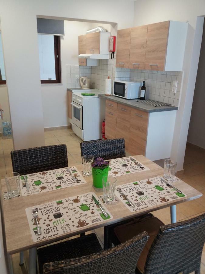 Ellie'S Apartment Kardamena  ภายนอก รูปภาพ